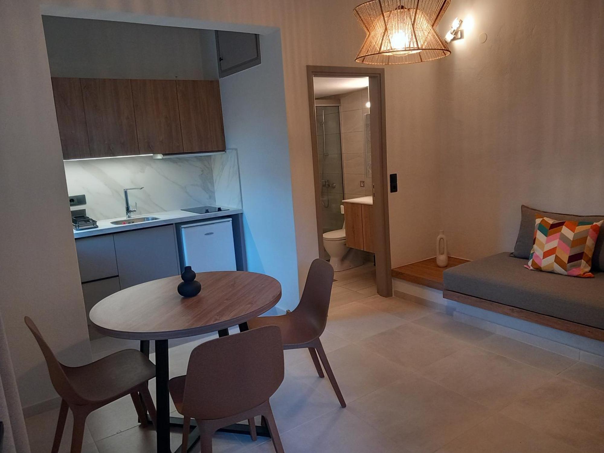 Nancy - Chara Apartments Karteros Zewnętrze zdjęcie