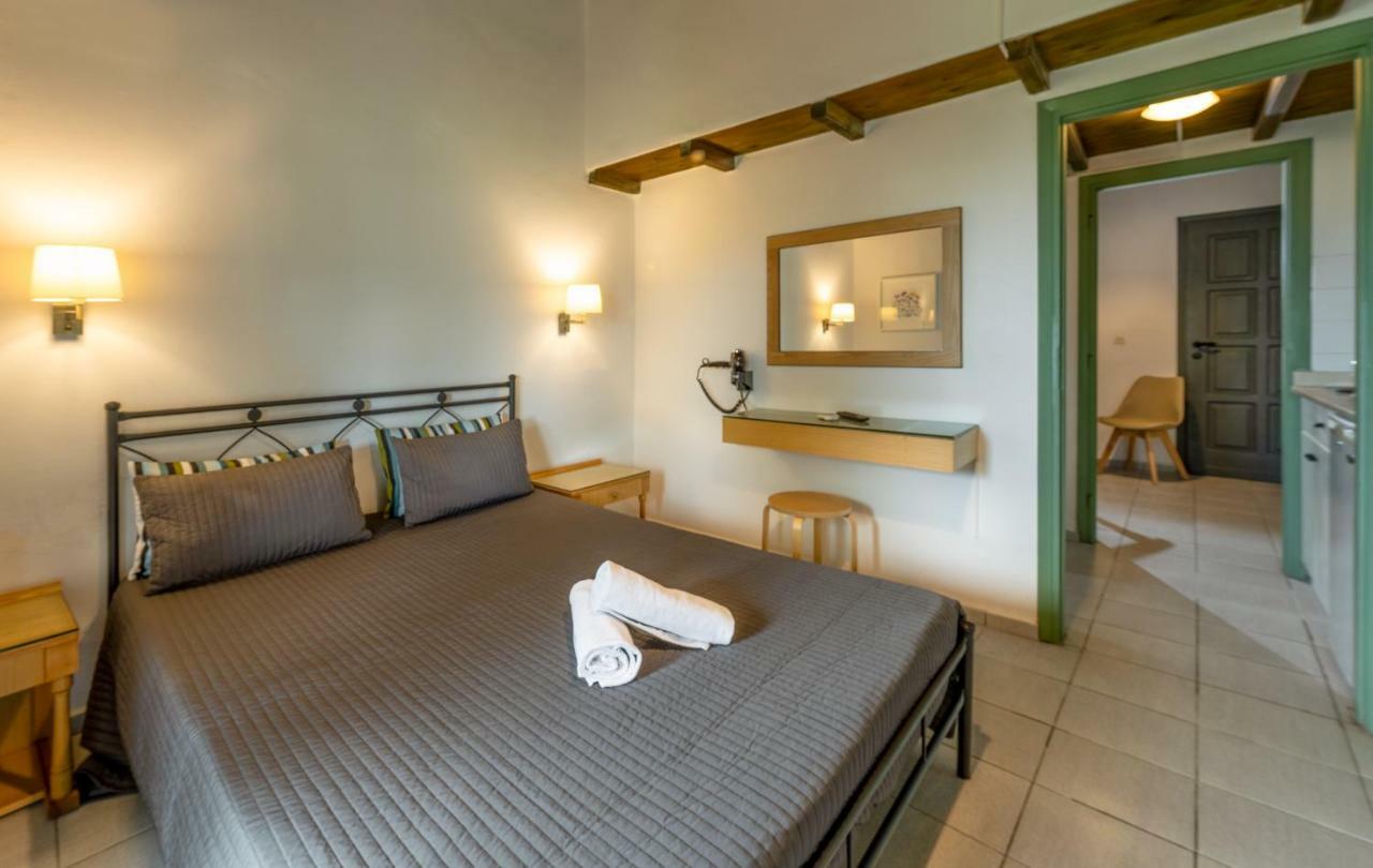 Nancy - Chara Apartments Karteros Zewnętrze zdjęcie
